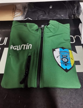 Sudaderas y chaquetas